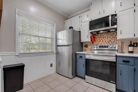 Tiny photo for 479 E Van Buren Street, Tallahassee, FL 32301 (MLS # 390813)