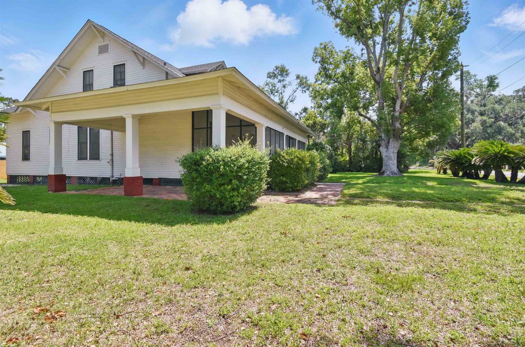 Photo of 1118 W Green Street, Perry, FL 32347 (MLS # 393949)