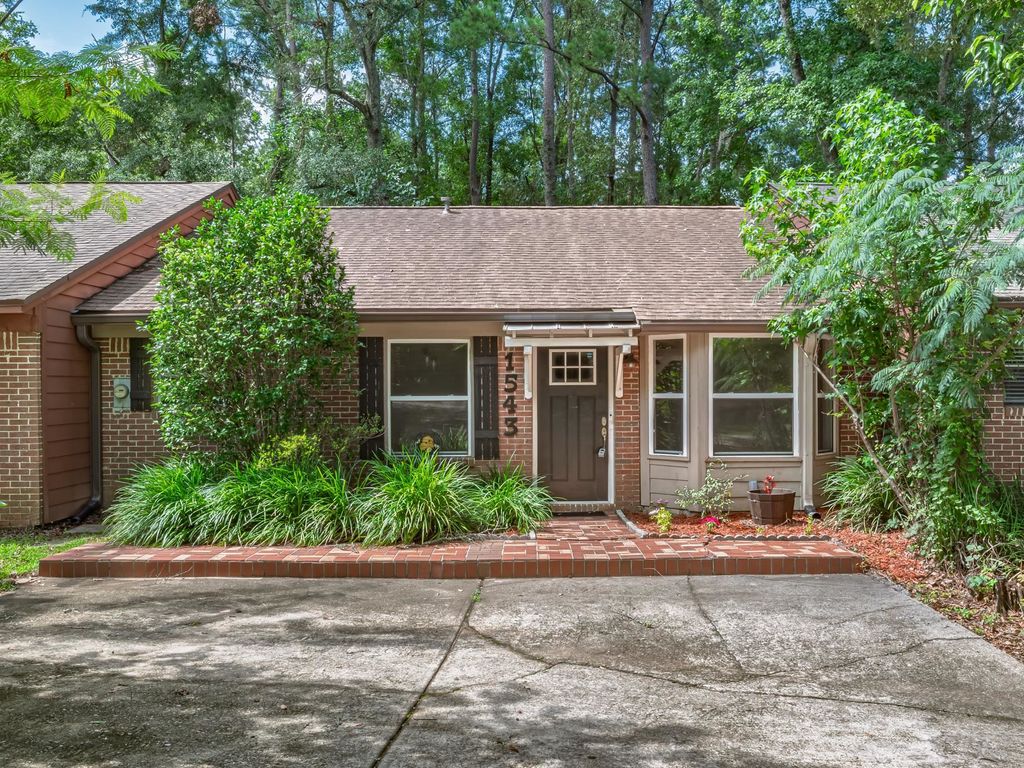 Photo of 1543 San Luis Road, Tallahassee, FL 32304 (MLS # 402512)