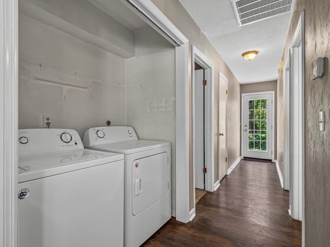Tiny photo for 1543 San Luis Road, Tallahassee, FL 32304 (MLS # 402512)