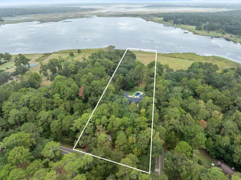 Tiny photo for 3418 Lakeshore Drive, Tallahassee, FL 32312 (MLS # 391894)