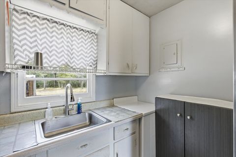 Tiny photo for 3554 Bristol Highway, Quincy, FL 32351 (MLS # 397957)