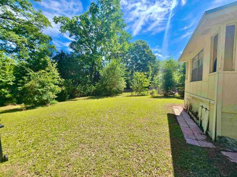 Tiny photo for 1424 WOODGATE Way, Tallahassee, FL 32308 (MLS # 399656)