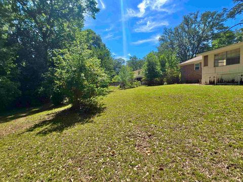 Tiny photo for 1424 WOODGATE Way, Tallahassee, FL 32308 (MLS # 399656)