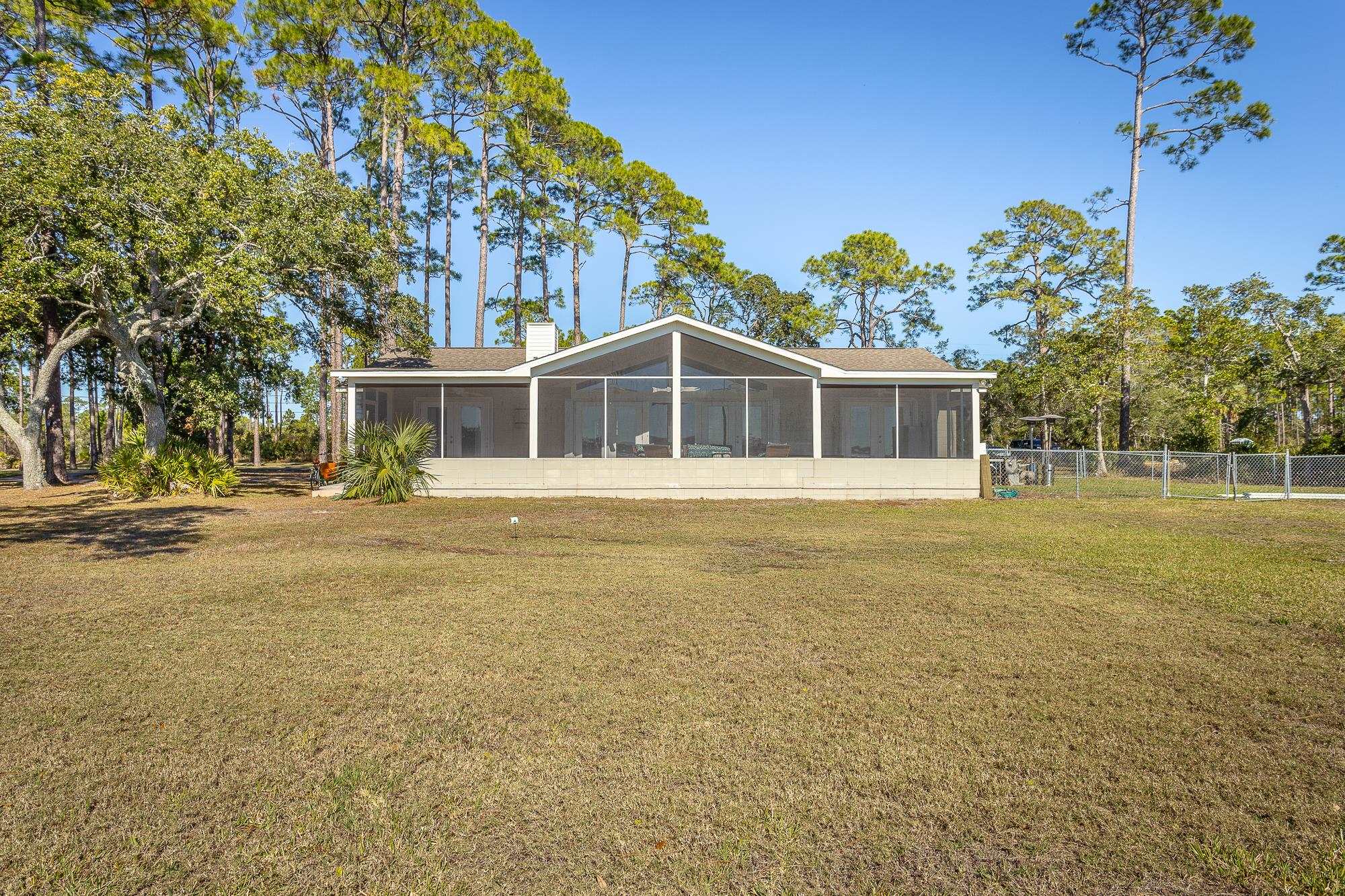 2433 Surf Road