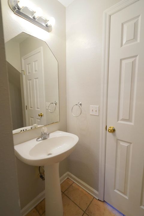 Tiny photo for 859 W Brevard Street #2, Tallahassee, FL 32304 (MLS # 400346)