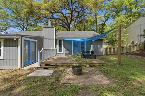 Tiny photo for 817 Alliegood Avenue, Tallahassee, FL 32303 (MLS # 398237)