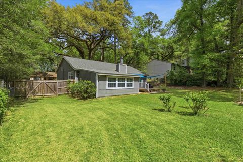 Tiny photo for 817 Alliegood Avenue, Tallahassee, FL 32303 (MLS # 398237)