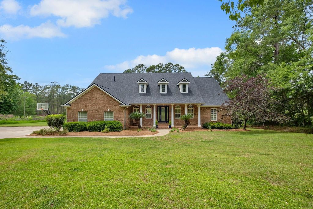Photo of 5985 Miles Blake Court, Tallahassee, FL 32309 (MLS # 401165)