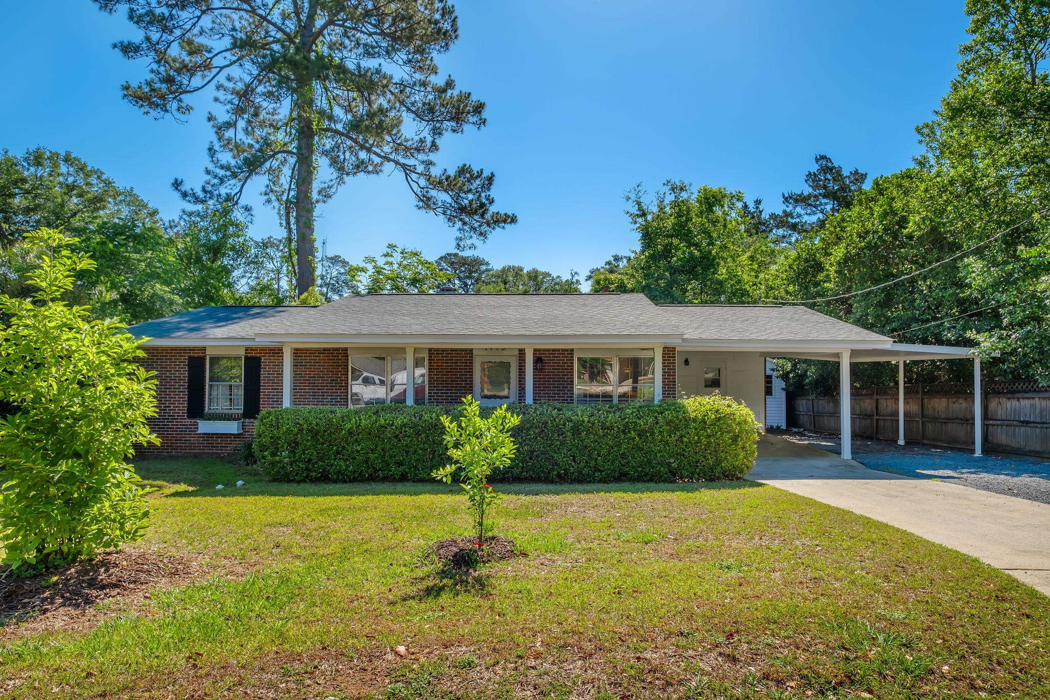 1113 Nandina Court