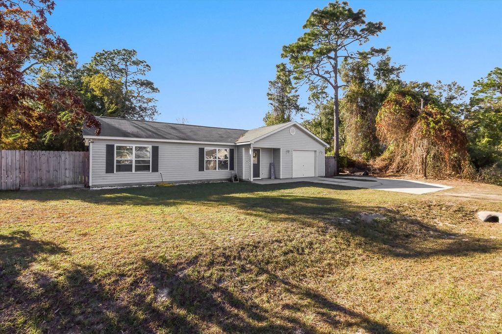 Photo of 154 Melody Lane, Crawfordville, FL 32327 (MLS # 393298)