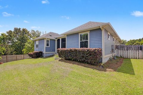 Tiny photo for 5705 Groveton Court, Tallahassee, FL 32312 (MLS # 398793)