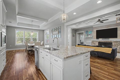 Tiny photo for 5705 Groveton Court, Tallahassee, FL 32312 (MLS # 398793)