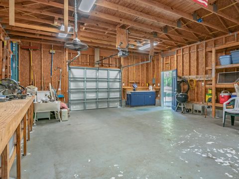 Tiny photo for 77 Carolina Court, Crawfordville, FL 32327 (MLS # 398021)