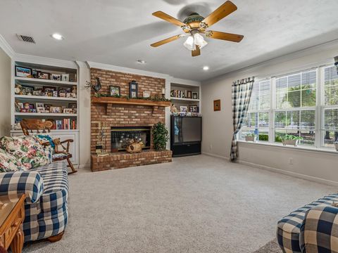 Tiny photo for 77 Carolina Court, Crawfordville, FL 32327 (MLS # 398021)