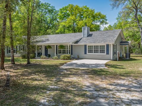 Tiny photo for 77 Carolina Court, Crawfordville, FL 32327 (MLS # 398021)