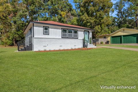 Tiny photo for 1410 Coleman Street, Tallahassee, FL 32310 (MLS # 393398)