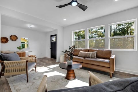 Tiny photo for 1410 Coleman Street, Tallahassee, FL 32310 (MLS # 393398)