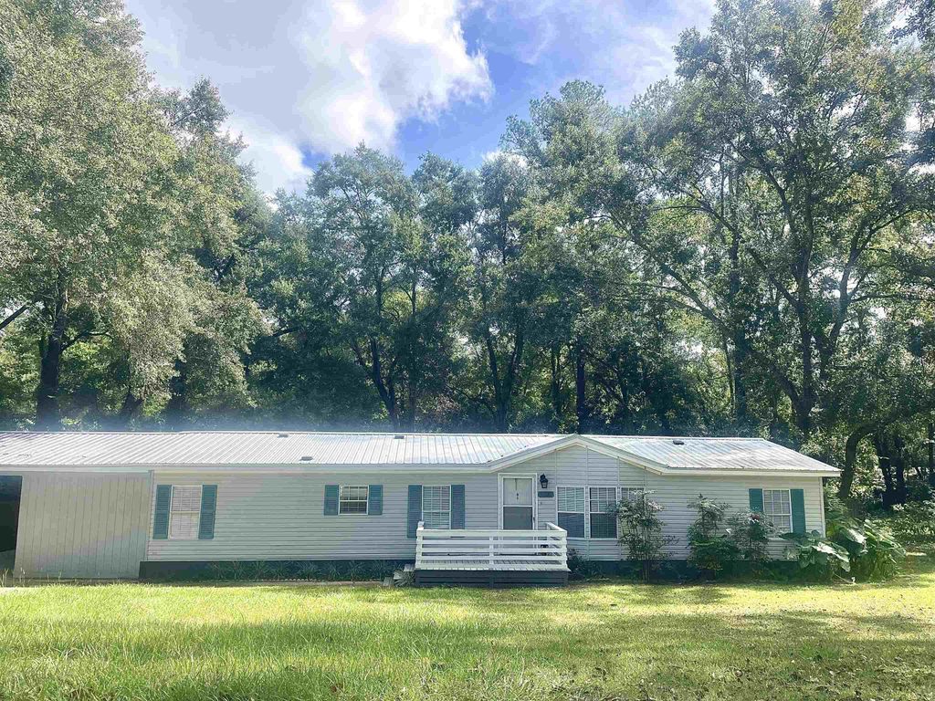 Photo of 2111 Plantation Forest Drive, Tallahassee, FL 32317 (MLS # 391052)
