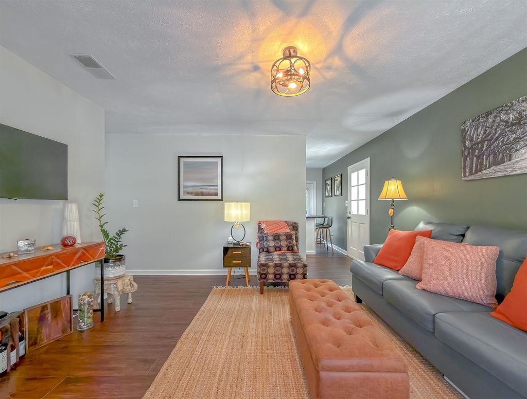 Photo of 8519 Forest Wood Drive, Tallahassee, FL 32305 (MLS # 396667)