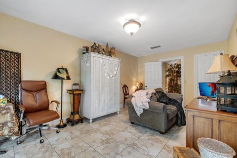 Tiny photo for 334 Hunters Crossing, Tallahassee, FL 32312 (MLS # 400193)