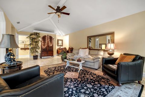 Tiny photo for 334 Hunters Crossing, Tallahassee, FL 32312 (MLS # 400193)