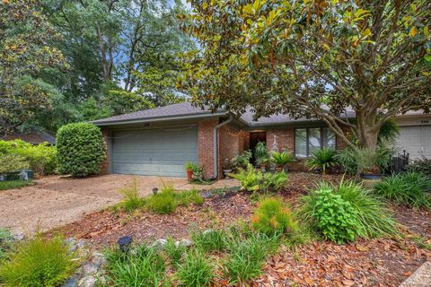 Tiny photo for 334 Hunters Crossing, Tallahassee, FL 32312 (MLS # 400193)