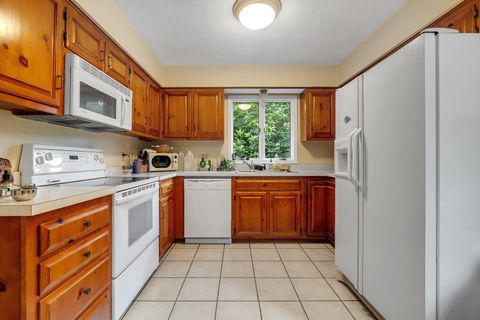 Tiny photo for 334 Hunters Crossing, Tallahassee, FL 32312 (MLS # 400193)