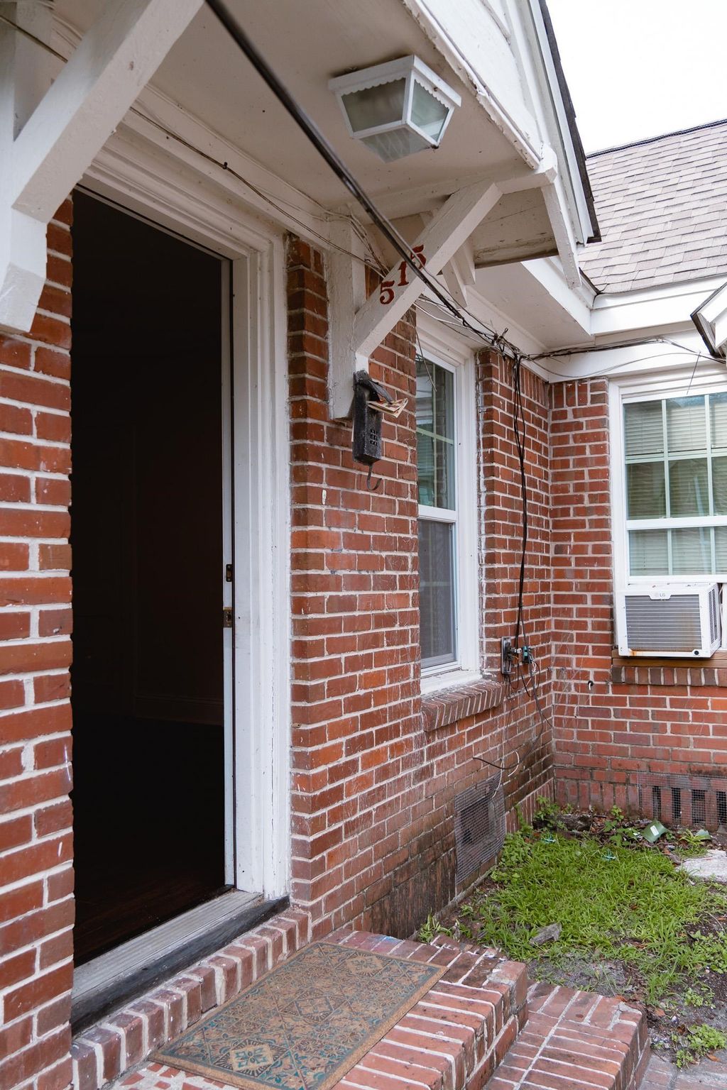 Photo of 515 N MONROE STREET St, Tallahassee, FL 32301 (MLS # 395374)