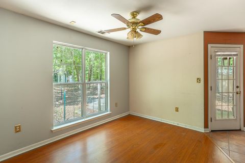 Tiny photo for 56 Reservation Court, Crawfordville, FL 32327 (MLS # 399404)