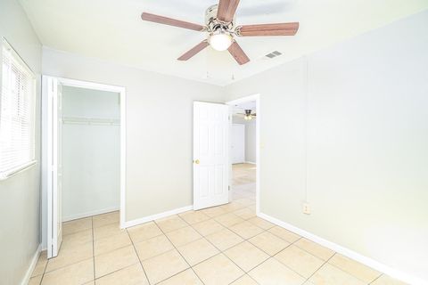 Tiny photo for 1101 California Street #1101/1103, Tallahassee, FL 32304 (MLS # 395698)