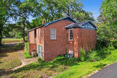 Tiny photo for 826 MARTIN Street, Tallahassee, FL 32303 (MLS # 400366)