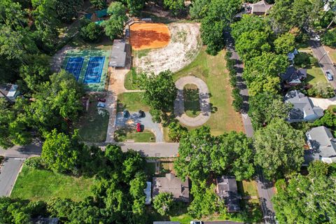 Tiny photo for 826 MARTIN Street, Tallahassee, FL 32303 (MLS # 400366)