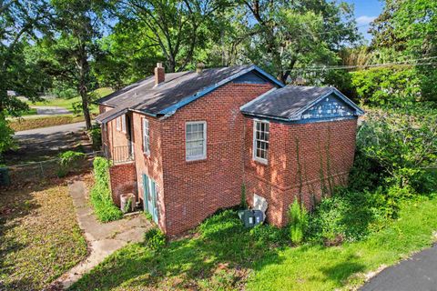 Tiny photo for 826 MARTIN Street, Tallahassee, FL 32303 (MLS # 400366)