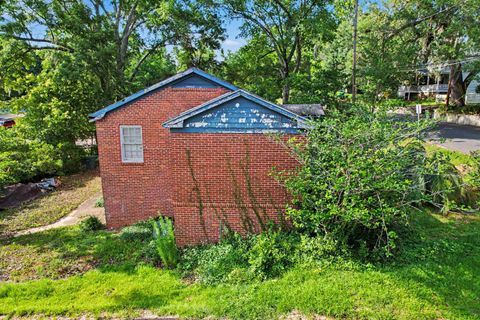 Tiny photo for 826 MARTIN Street, Tallahassee, FL 32303 (MLS # 400366)