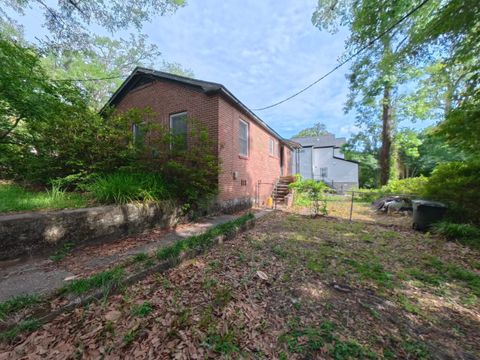 Tiny photo for 826 MARTIN Street, Tallahassee, FL 32303 (MLS # 400366)