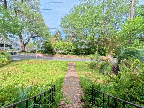 Tiny photo for 826 MARTIN Street, Tallahassee, FL 32303 (MLS # 400366)