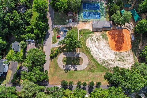 Tiny photo for 826 MARTIN Street, Tallahassee, FL 32303 (MLS # 400366)