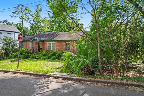 Tiny photo for 826 MARTIN Street, Tallahassee, FL 32303 (MLS # 400366)