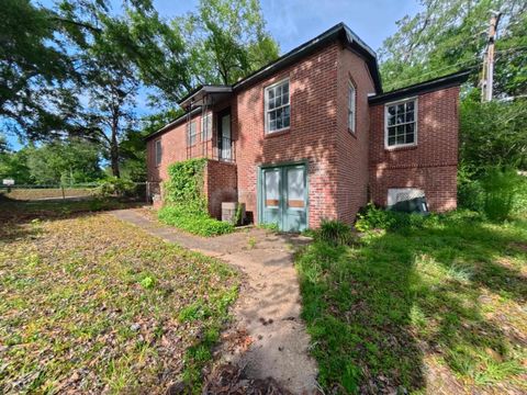 Tiny photo for 826 MARTIN Street, Tallahassee, FL 32303 (MLS # 400366)