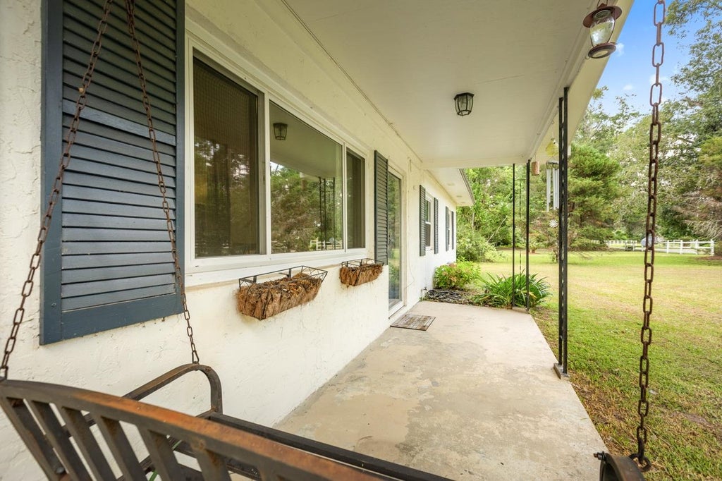 Photo of 395 Sunset Drive, Monticello, FL 32344 (MLS # 402340)
