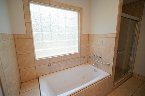 Tiny photo for 1506 Sharon Road, Tallahassee, FL 32303 (MLS # 398741)