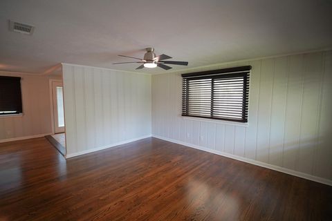 Tiny photo for 1506 Sharon Road, Tallahassee, FL 32303 (MLS # 398741)