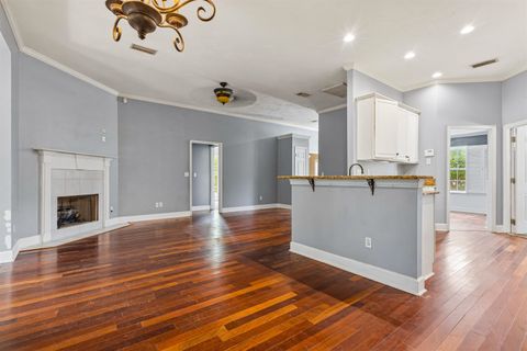 Tiny photo for 6335 Belgrand Drive, Tallahassee, FL 32312 (MLS # 398997)