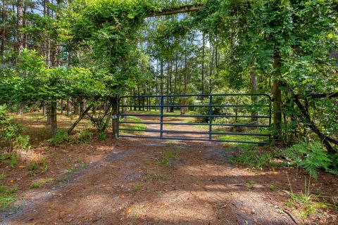 Tiny photo for 8207 Meridale Drive, Tallahassee, FL 32305 (MLS # 402881)