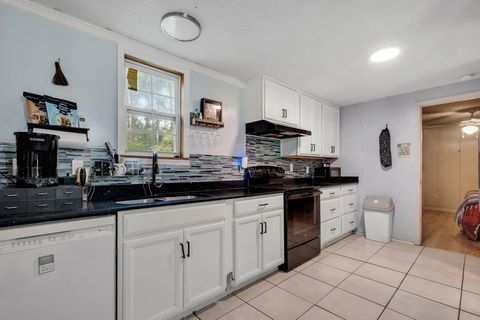 Tiny photo for 8207 Meridale Drive, Tallahassee, FL 32305 (MLS # 402881)