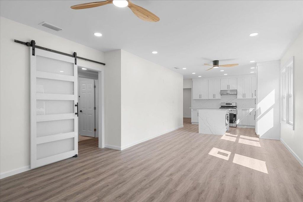 Photo of 400 Talaflo Street St, Tallahassee, FL 32308 (MLS # 392541)