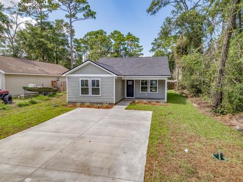 Tiny photo for 35 Lance Lane, Crawfordville, FL 32327 (MLS # 398003)