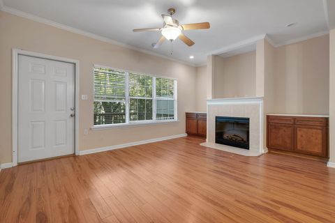 Tiny photo for 1320 Hendrix Road #105, Tallahassee, FL 32301 (MLS # 396059)