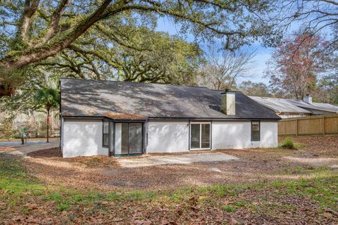 A home in TALLAHASSEE